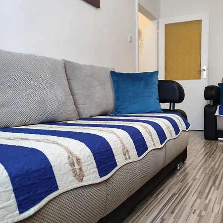 Taja Apartman